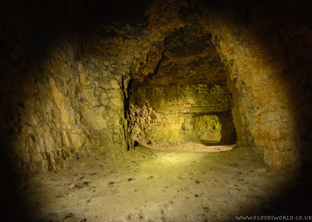 HarelawHillMine04081869